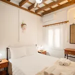 Kontaris Elegant Estate דירה לפקימי