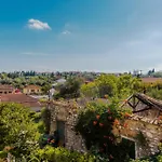 Kontaris Elegant Estate