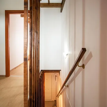 Kontaris Elegant Estate 莱夫基米