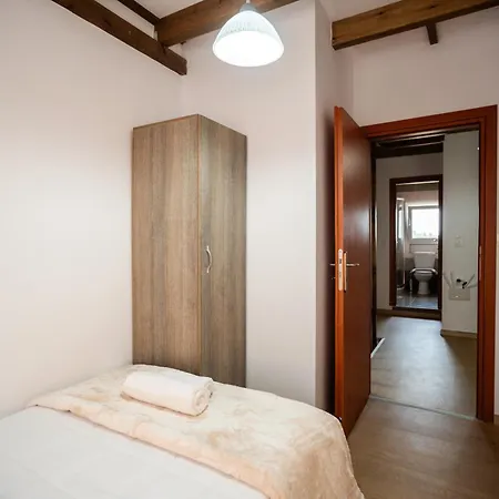 Kontaris Elegant Estate 公寓 莱夫基米