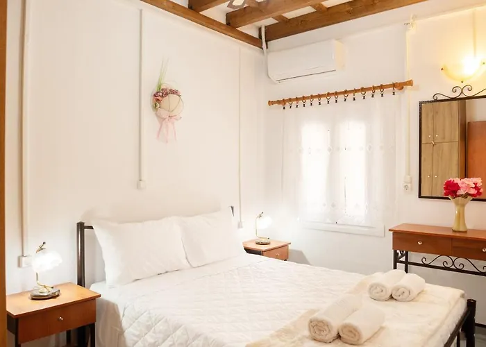 Kontaris Elegant Estate * Lefkímmi