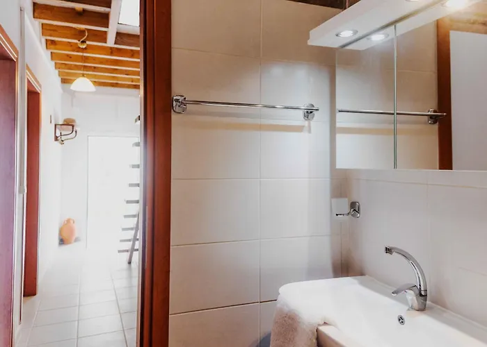 Kontaris Elegant Estate Apartamento Lefkímmi