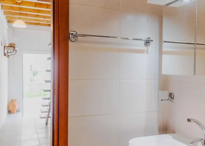 Kontaris Elegant Estate Apartament